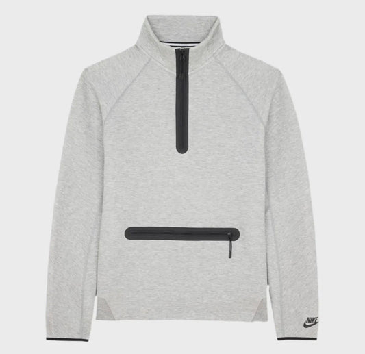 Pull Nike Tech